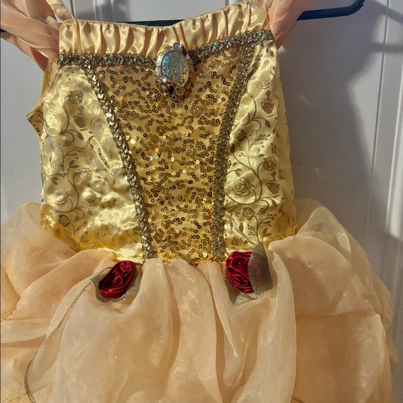 Belle princess dress - Picture 2 of 3